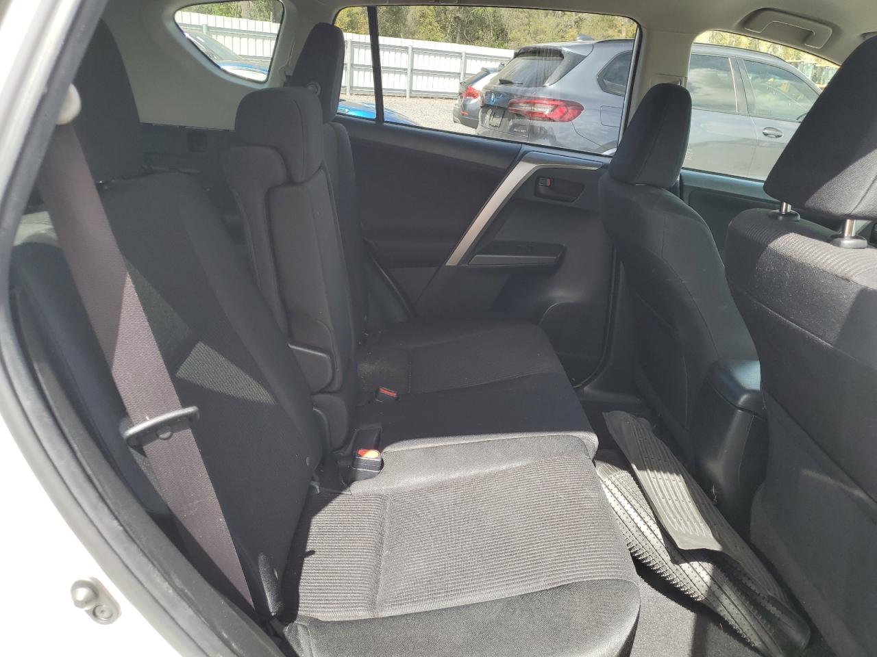 2016 Toyota RAV 4 VIN JTMZFREV4GJ091972 Copart auction photo, rear end damage thumbnail 11