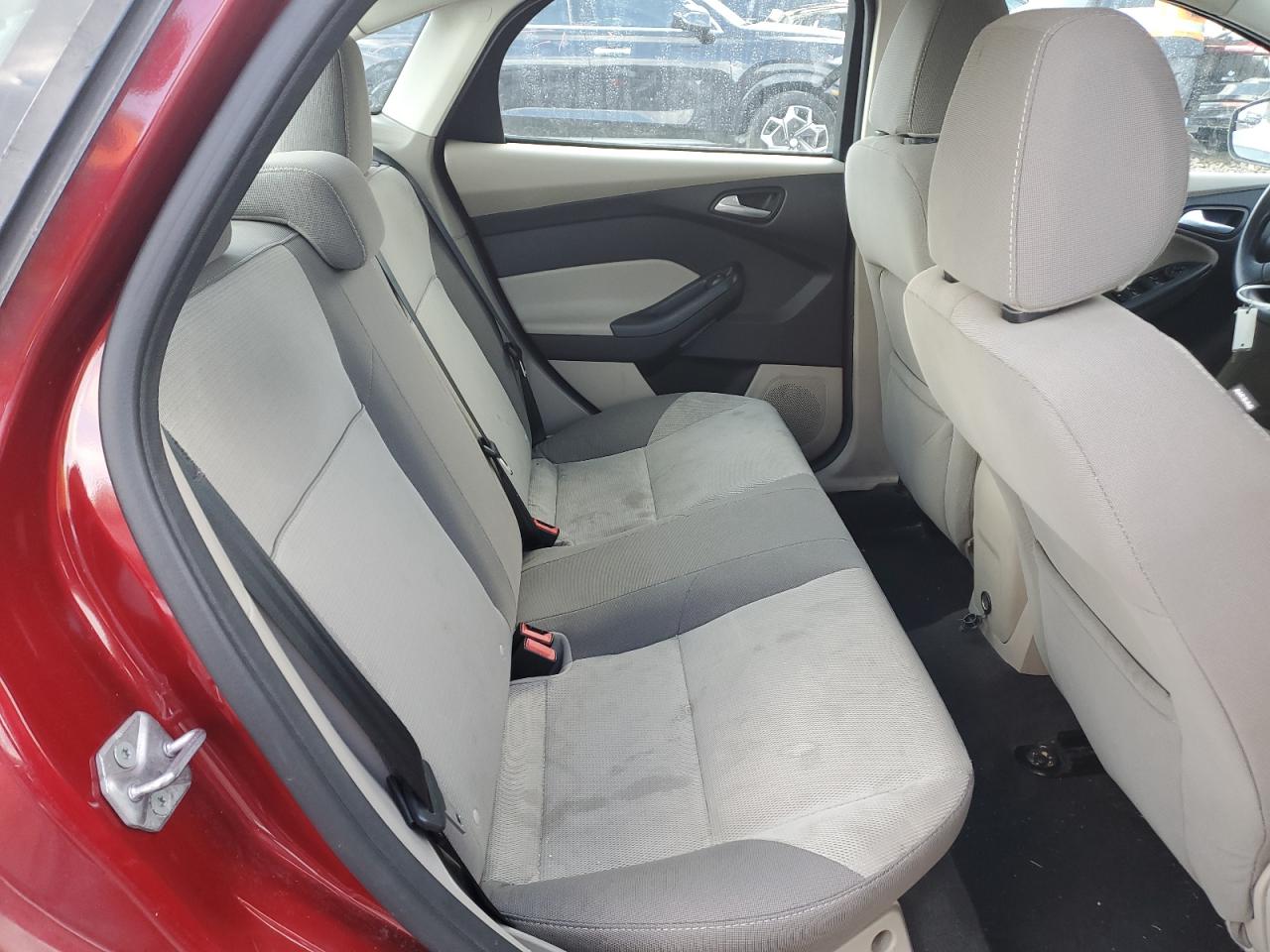 2014 Ford Focus VIN 1FADP3F22EL285299 Copart auction photo, rear end / minor dent/scratches damage thumbnail 10