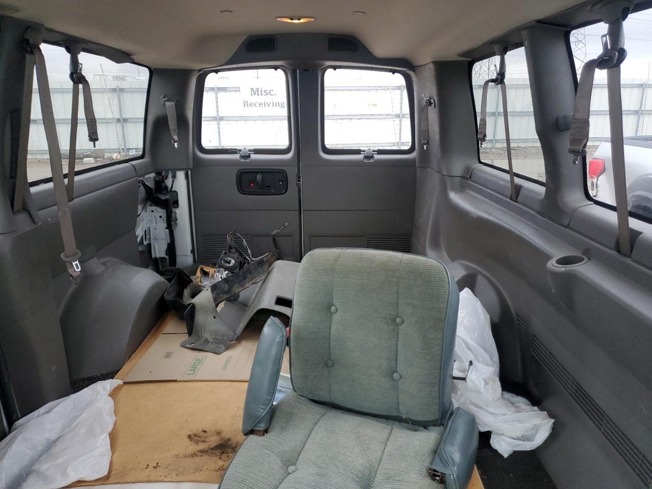 2018 Chevrolet Express VIN 1GAZGMFG1J1220105 Copart auction photo, front end / minor dent/scratches damage thumbnail 10