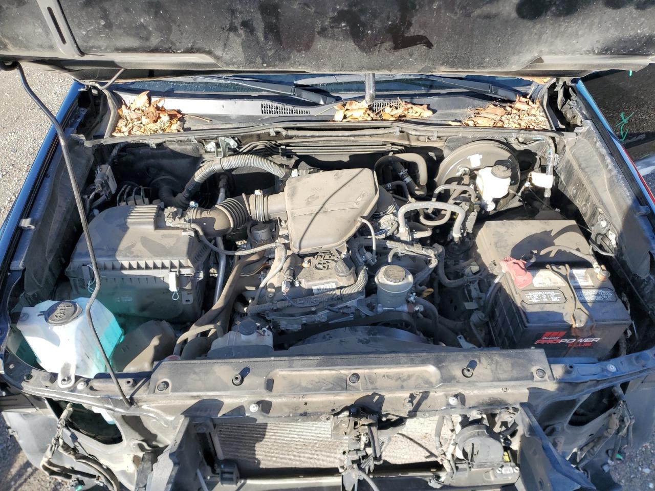 2022 Toyota Tacoma VIN 3TYAX5GN1NT054625 Copart auction photo, front end / side damage thumbnail 11