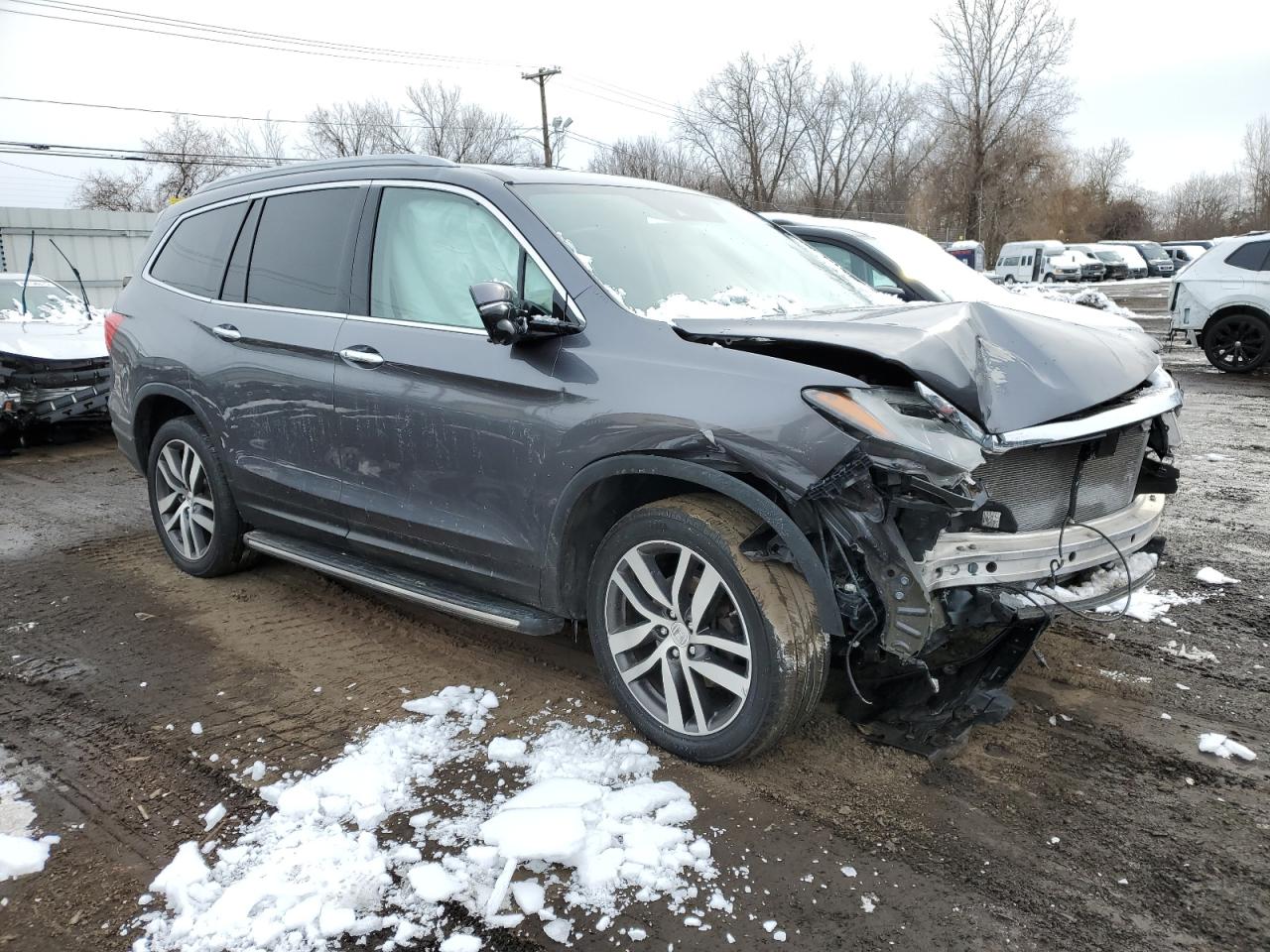2016 Honda Pilot VIN 5FNYF6H92GB053592 Copart auction photo, front end / side damage thumbnail 4