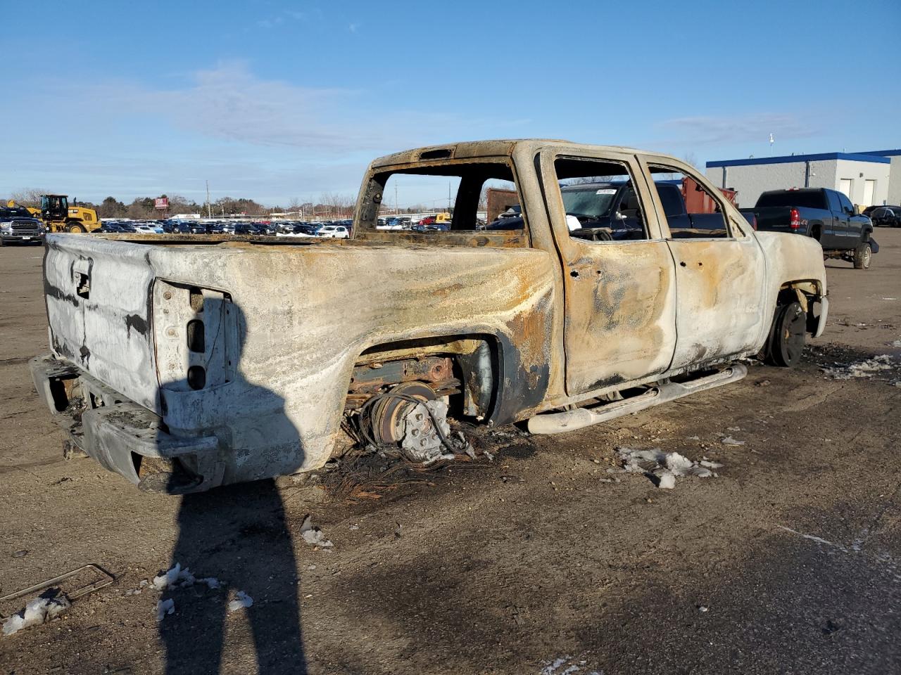2018 Chevrolet Silverado VIN 3GCUKREC1JG609775 Copart auction photo, burn damage thumbnail 3