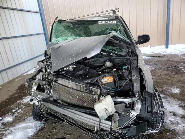 2007 Honda CR-V VIN 5J6RE48557L007562 Copart auction photo, front end / side damage thumbnail 11