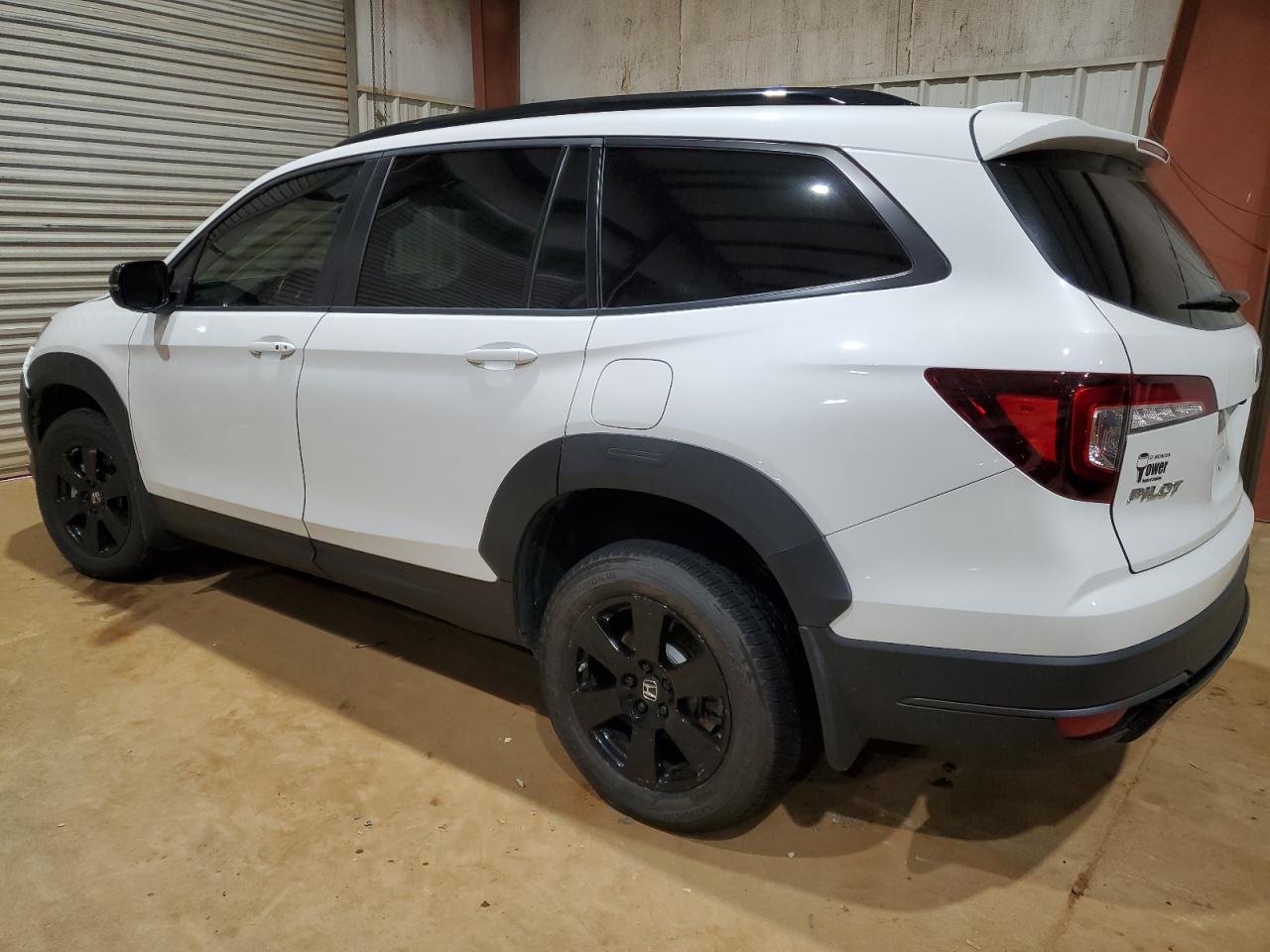 2022 Honda Pilot VIN 5FNYF6H89NB088778 Copart auction photo, front end / side damage thumbnail 2