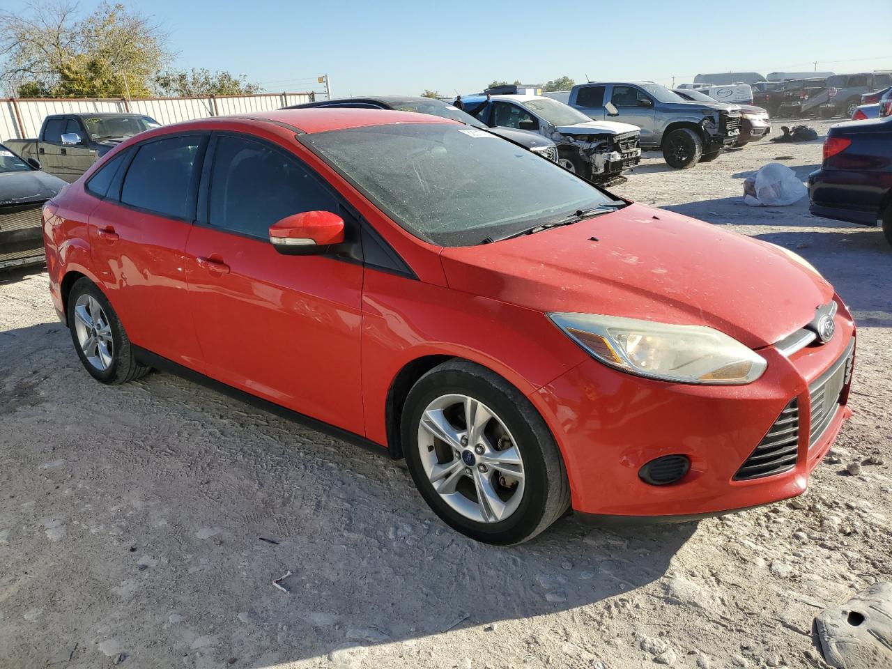 2014 Ford Focus VIN 1FADP3F29EL319349 Copart auction photo, hail damage thumbnail 4