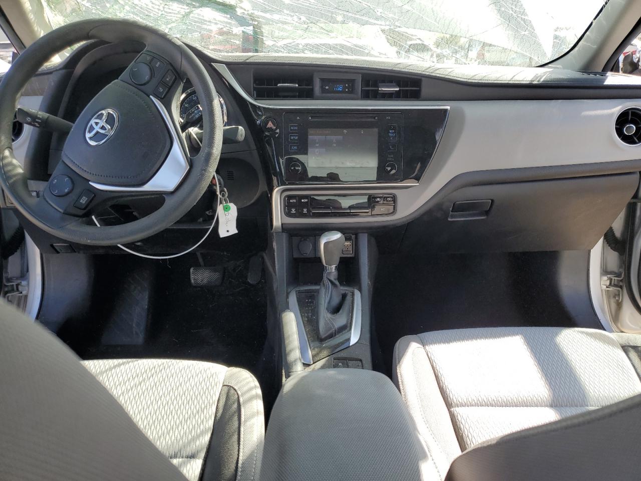 2019 Toyota Corolla VIN 5YFBURHE7KP940094 Copart auction photo, all over damage thumbnail 8