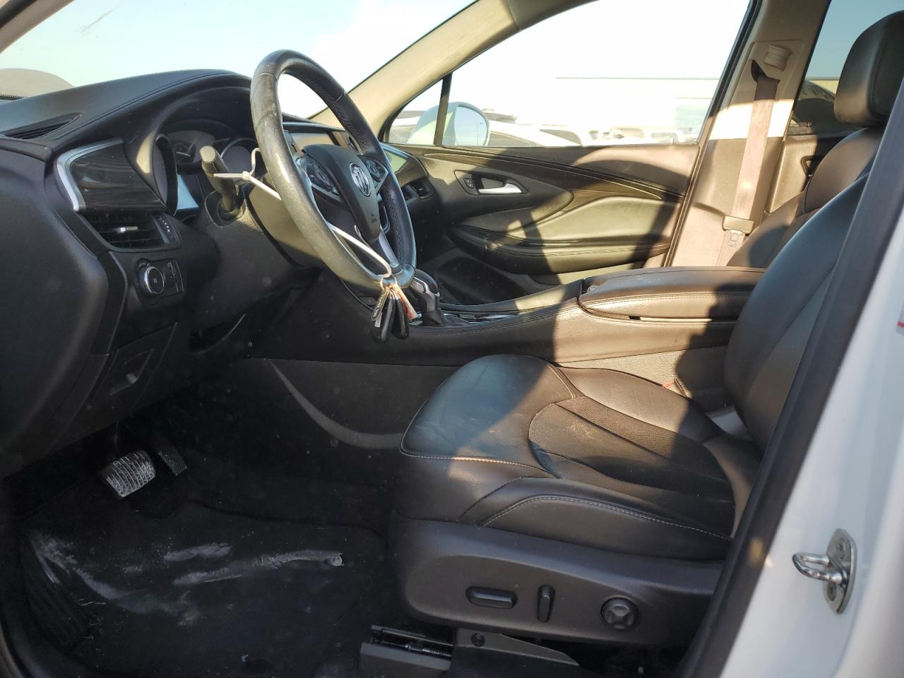 2020 Buick Envision VIN LRBFXCSA5LD150968 Copart auction photo, side / minor dent/scratches damage thumbnail 7