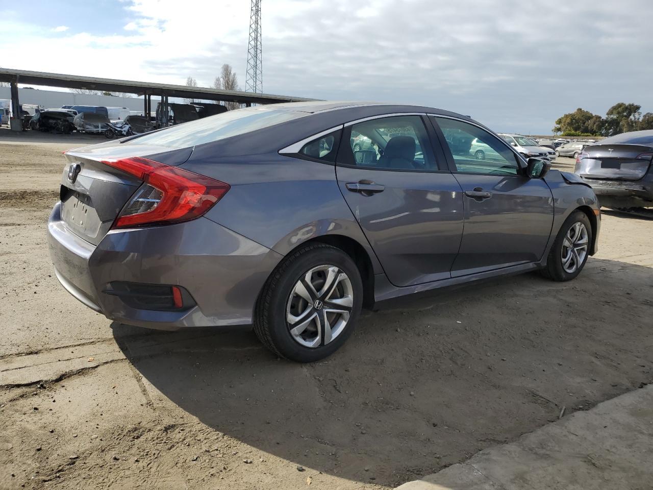 2018 Honda Civic VIN 2HGFC2F52JH539492 Copart auction photo, front end damage thumbnail 3