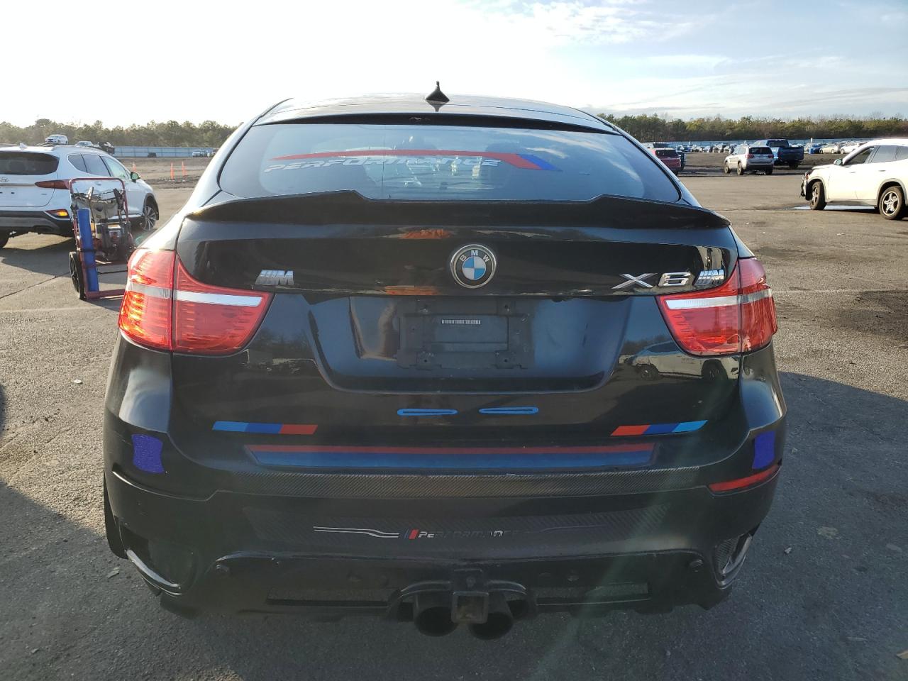 2011 BMW X6 VIN 5UXFG8C59BLZ95373 Copart auction photo, front end / minor dent/scratches damage thumbnail 6