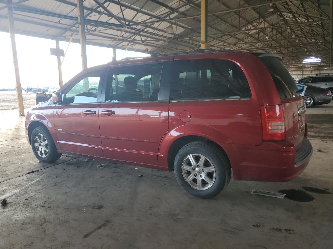 2008 Chrysler Town & Country VIN 2A8HR54P08R702195 Copart auction photo, minor dent/scratches damage thumbnail 2