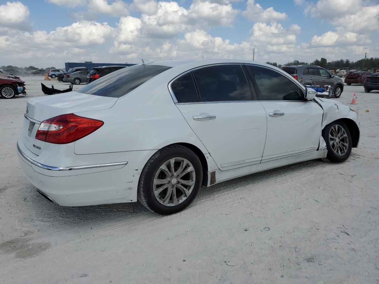 2013 Hyundai Genesis VIN KMHGC4DDXDU237891 Copart auction photo, side damage thumbnail 3