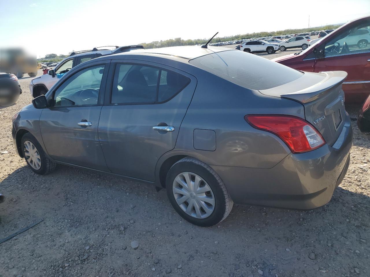 2016 Nissan Versa VIN 3N1CN7APXGL831640 Copart auction photo, front end damage thumbnail 2