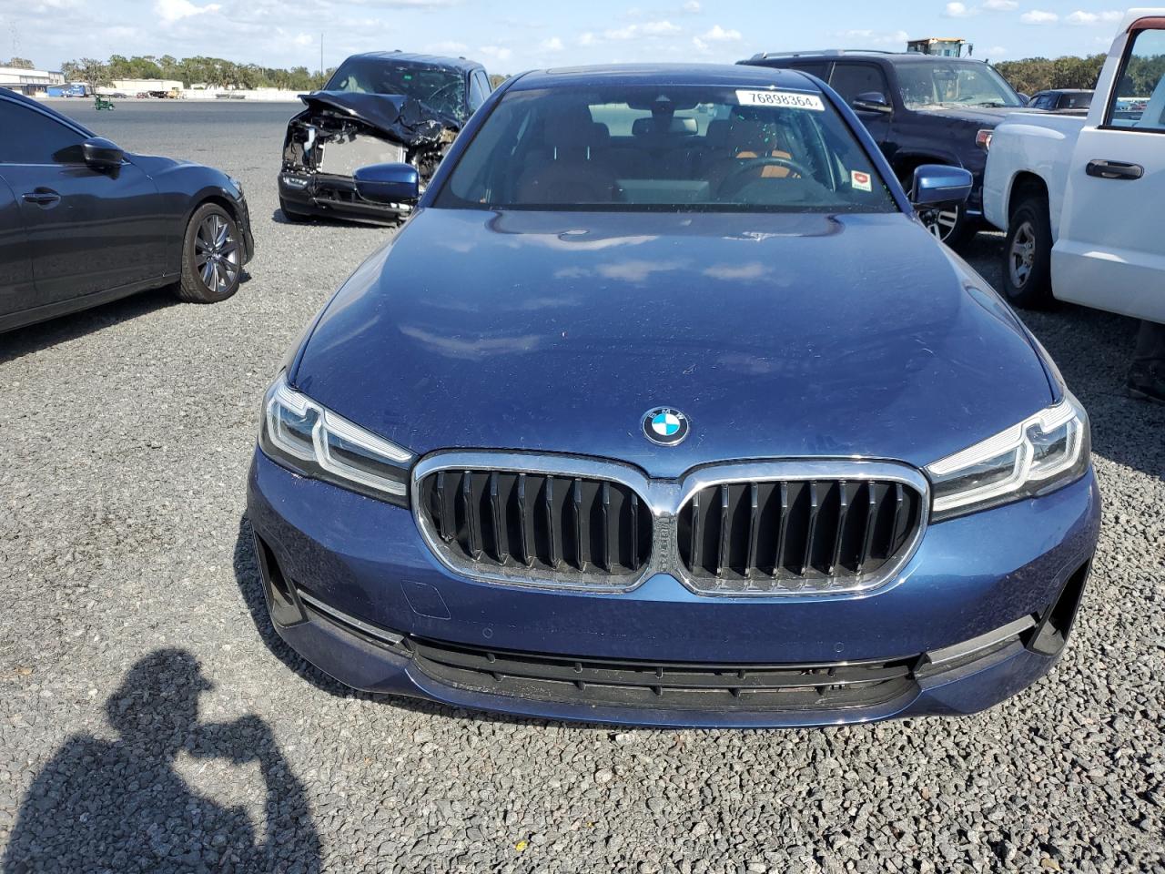 2023 BMW 5er VIN WBA53BH08PWY08176 Copart auction photo, water/flood damage thumbnail 5