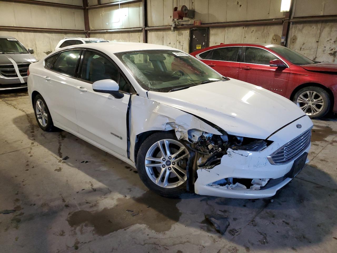 2018 Ford Fusion VIN 3FA6P0UU9JR122351 Copart auction photo, front end / minor dent/scratches damage thumbnail 4