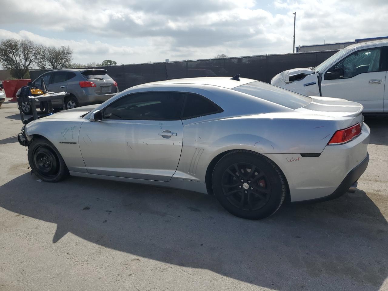 2015 Chevrolet Camaro VIN 2G1FB1E33F9241359 Copart auction photo, front end / minor dent/scratches damage thumbnail 2