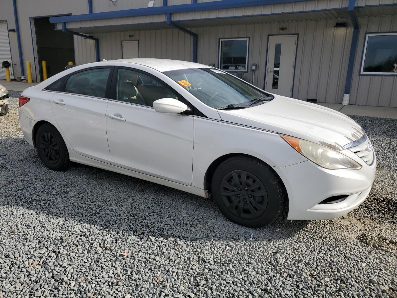 2011 Hyundai Sonata VIN 5NPEB4AC5BH155844 Copart auction photo, vandalism damage thumbnail 4
