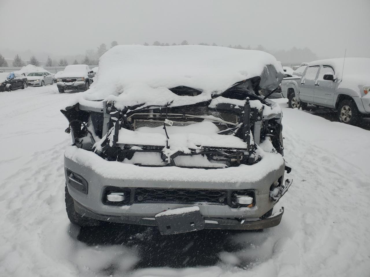 2021 RAM 2500 VIN 3C6UR5GL8MG678279 Copart auction photo, front end / side damage thumbnail 5