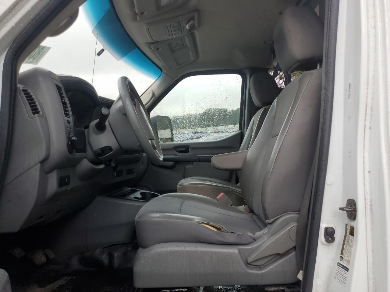 2018 Nissan NV VIN 1N6BF0KM0JN818031 Copart auction photo, side / minor dent/scratches damage thumbnail 7