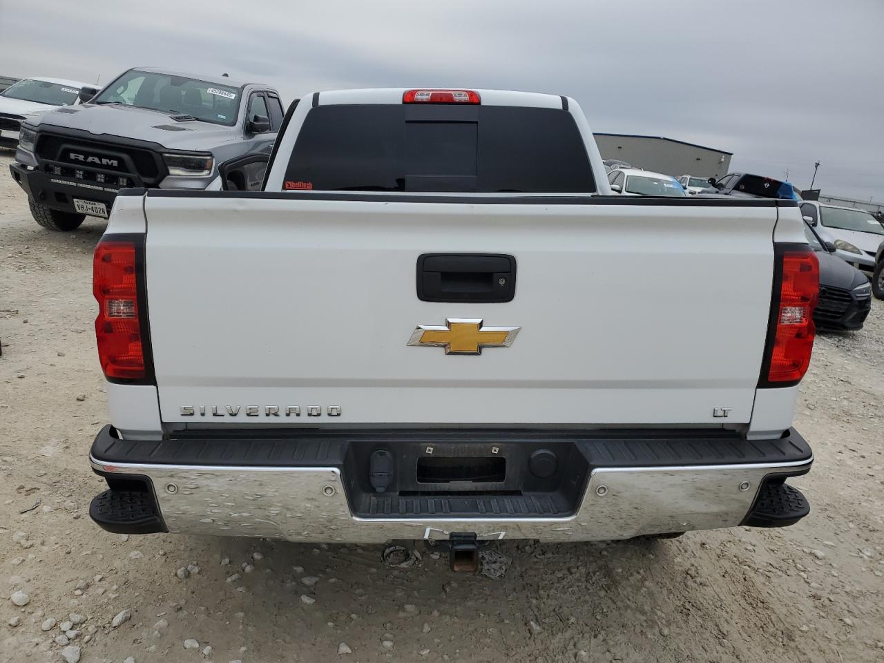 2016 Chevrolet Silverado VIN 3GCPCREC5GG204358 Copart auction photo, front end / side damage thumbnail 6