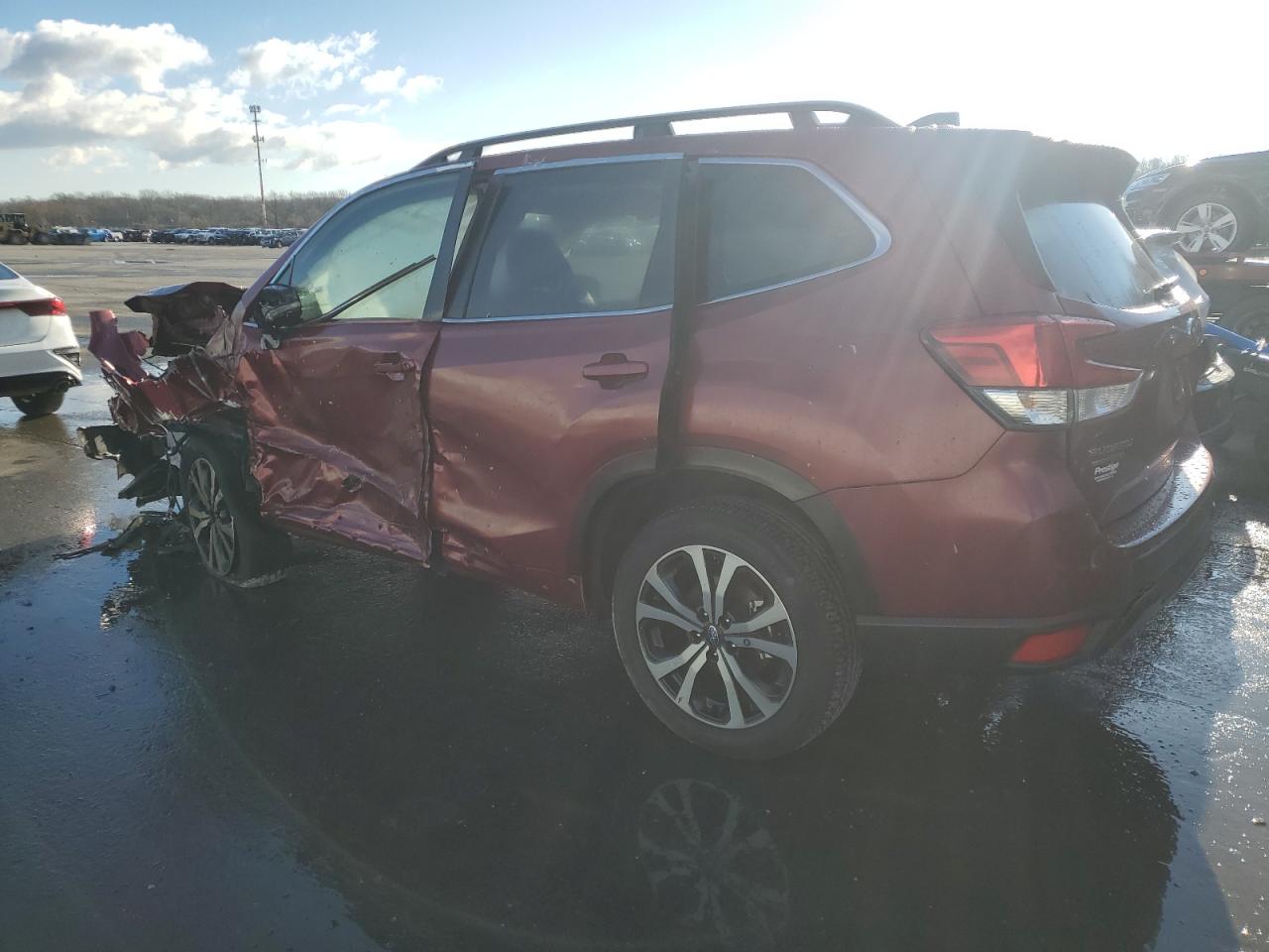 2024 Subaru Forester VIN JF2SKALC1RH458967 Copart auction photo, all over damage thumbnail 2