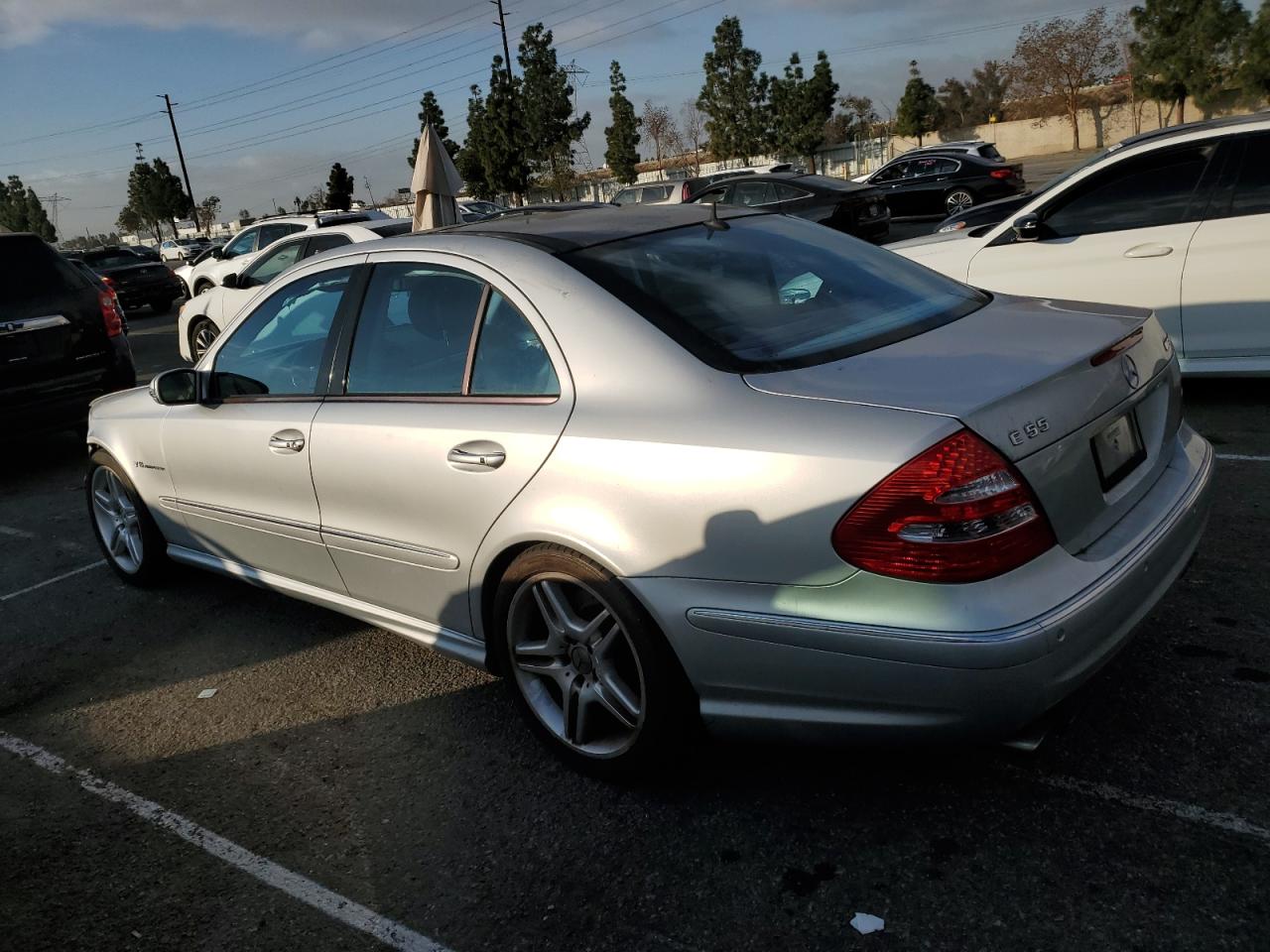 2006 Mercedes-Benz E-klasse VIN WDBUF76J46A876144 Copart auction photo, front end / side damage thumbnail 2