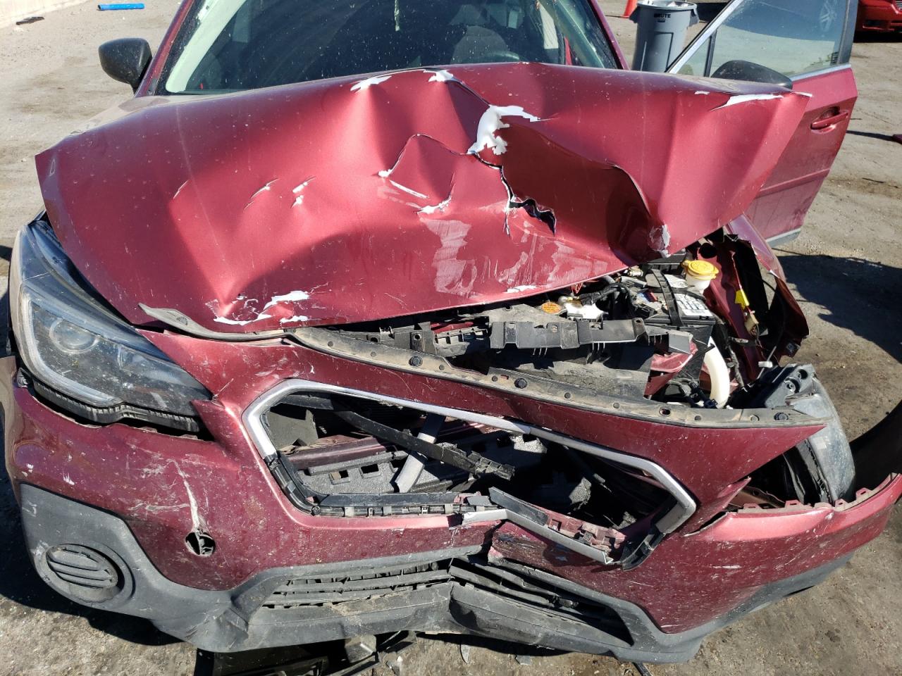 2018 Subaru Outback VIN 4S4BSAAC6J3260576 Copart auction photo, front end damage thumbnail 13