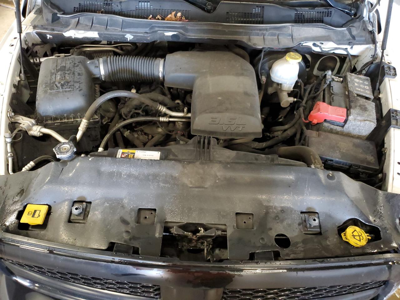 2018 RAM 1500 VIN 1C6RR7FG0JS343902 Copart auction photo, front end / side damage thumbnail 11