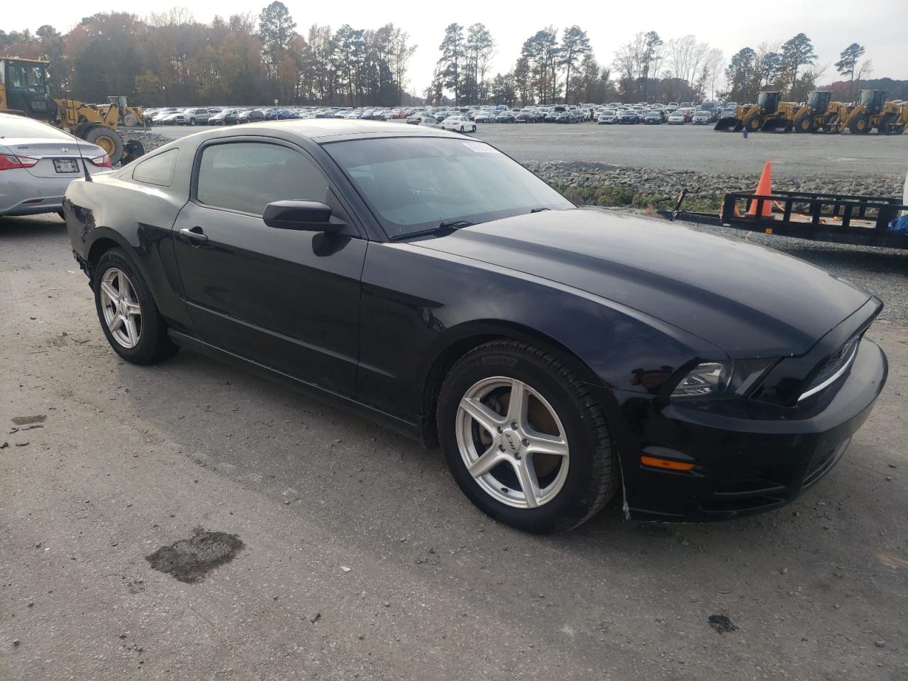 2013 Ford Mustang VIN 1ZVBP8AMXD5255927 Copart auction photo, rear end damage thumbnail 4