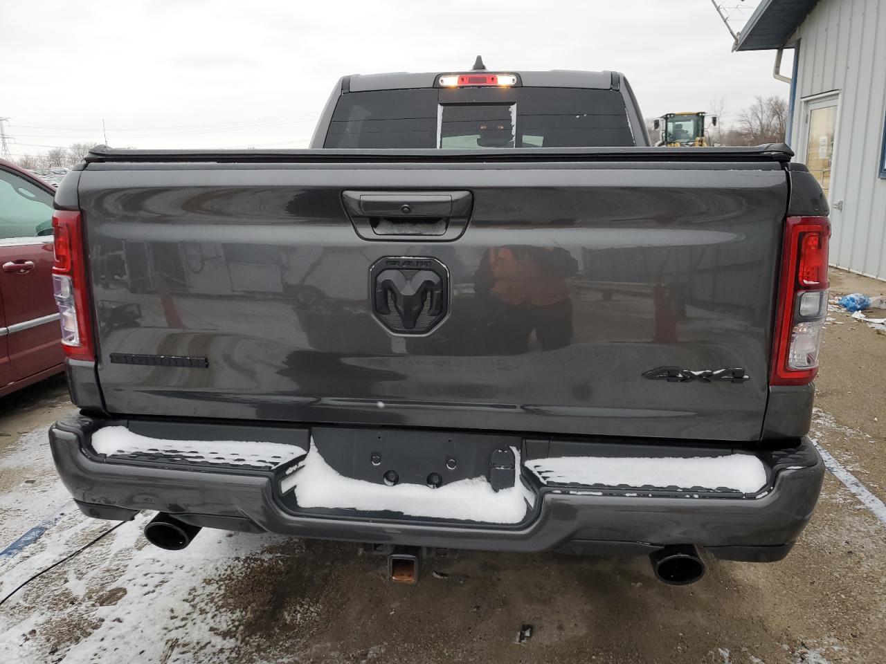 2021 RAM 1500 VIN 1C6SRFFT7MN624915 Copart auction photo, side / front end damage thumbnail 6