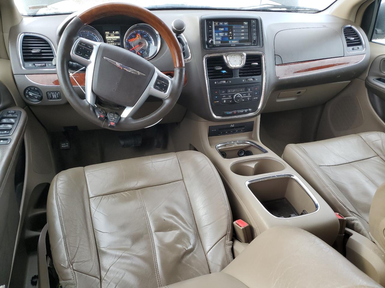 2013 Chrysler Town & Country VIN 2C4RC1GG4DR661288 Copart auction photo, rear end damage thumbnail 8