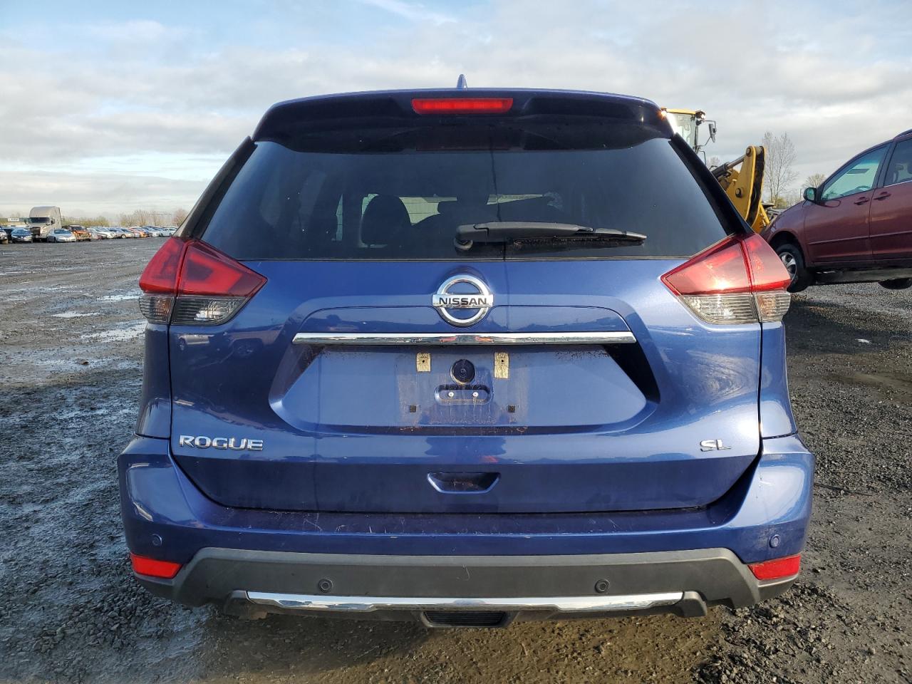 2020 Nissan Rogue VIN 5N1AT2MT5LC706956 Copart auction photo, front end damage thumbnail 6