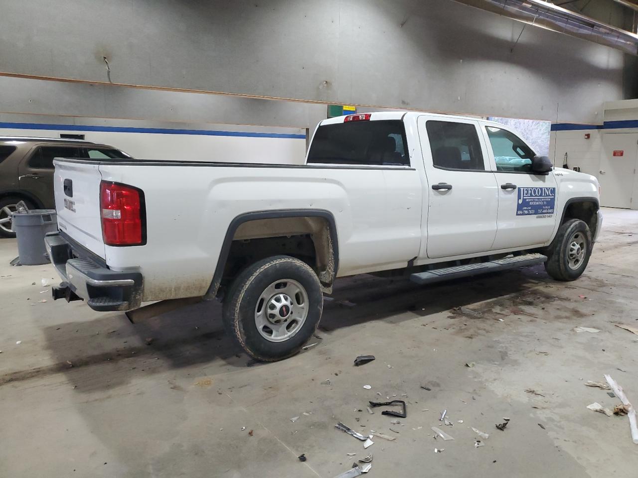2018 GMC Sierra VIN 1GT12REG9JF178433 Copart auction photo, burn - engine damage thumbnail 3