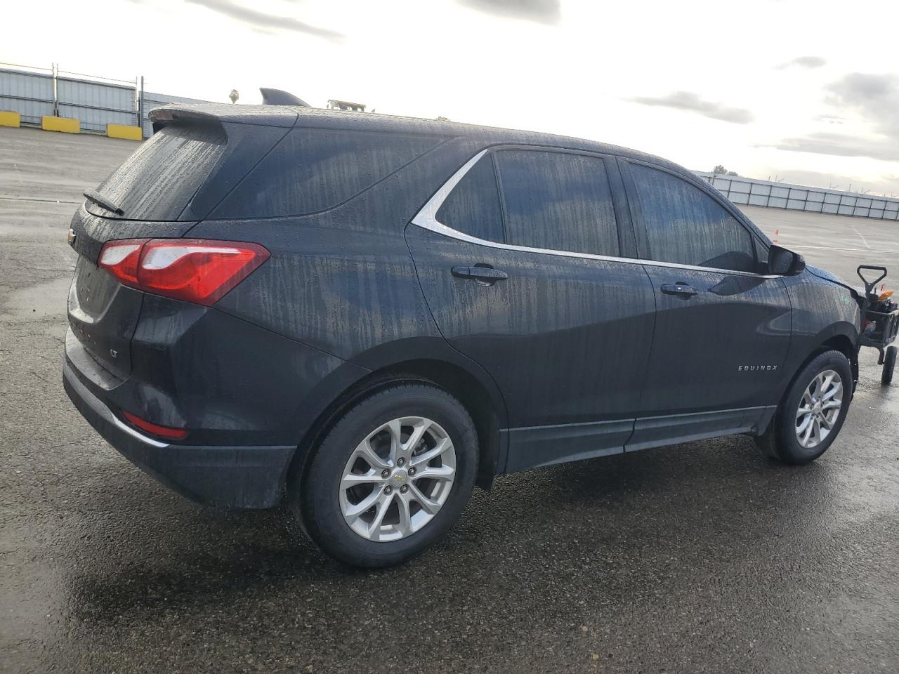 2020 Chevrolet Equinox VIN 2GNAXKEV4L6241630 Copart auction photo, front end damage thumbnail 3