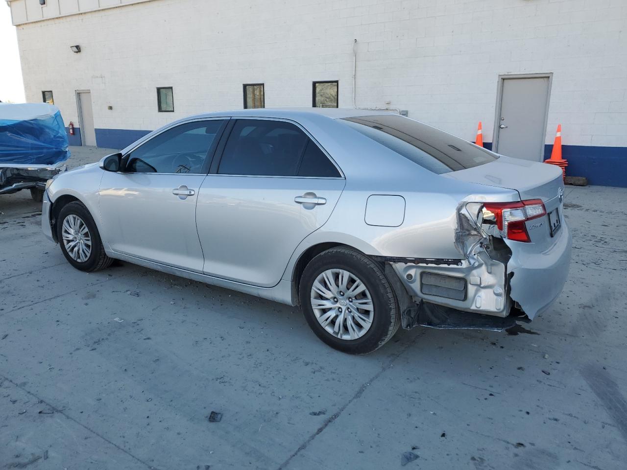 2012 Toyota Camry VIN 4T1BF1FK3CU521180 Copart auction photo, rear end damage thumbnail 2
