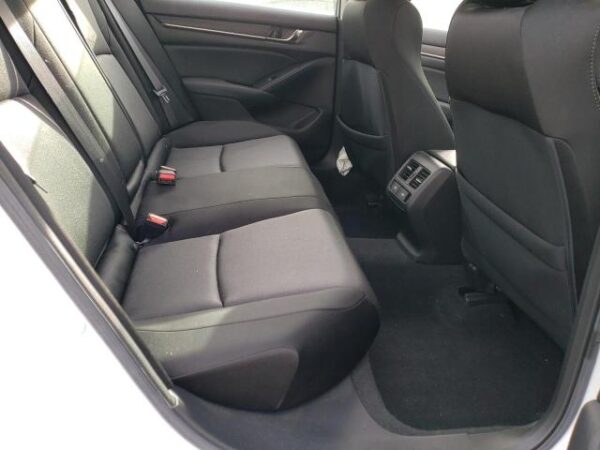 Honda Accord 2021 - 1HGCV3F44MA010087