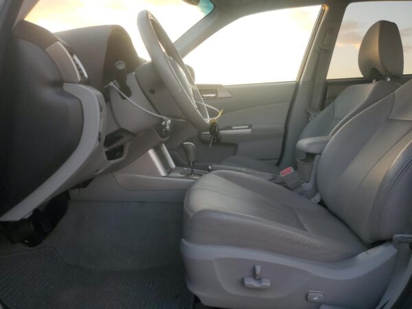 SUBARU FORESTER GRAY - JF2SH6DCXAH769148
