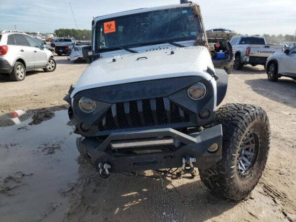 Jeep WRANGLER 2015 - 1C4BJWDG0FL501641
