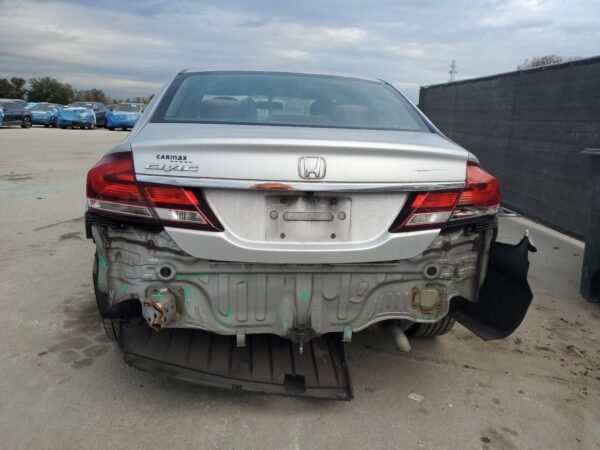HONDA CIVIC SILVER - 2HGFB2F89DH508824