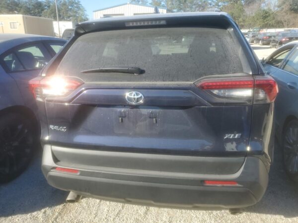TOYOTA RAV4 BLUE - 2T3W1RFV1RW348560