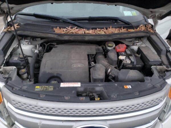 FORD EXPLORER WHITE - 1FMHK8B86BGA13436