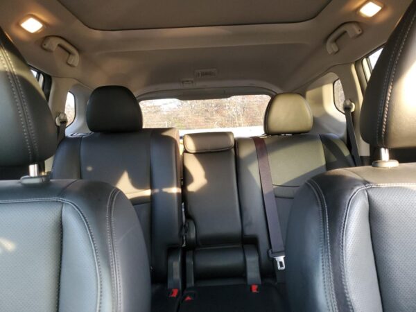 NISSAN ROGUE SILVER - JN8AT2MVXHW284618