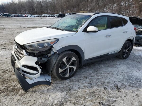 HYUNDAI TUCSON WHITE - KM8J3CA27GU031113