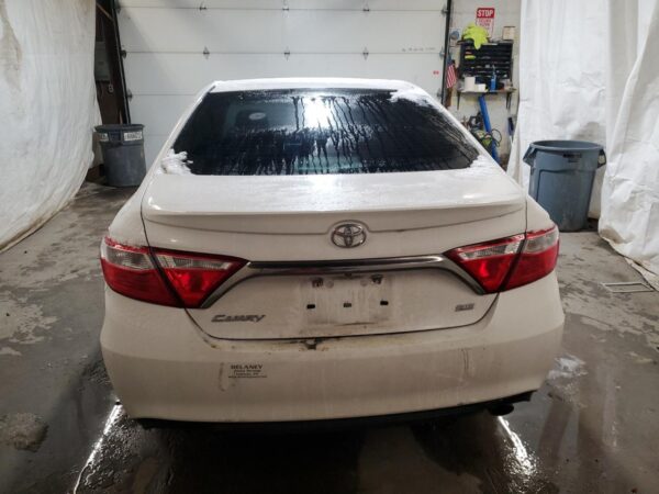 TOYOTA CAMRY WHITE - 4T1BF1FK3FU032170