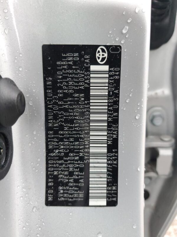 TOYOTA COROLLA SILVER - 5YFB4MDE1RP099361