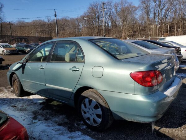 TOYOTA COROLLA GREEN - 2T1BR32E17C769390