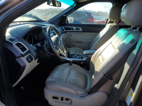 FORD EXPLORER GRAY - 1FMHK8D81BGA20758