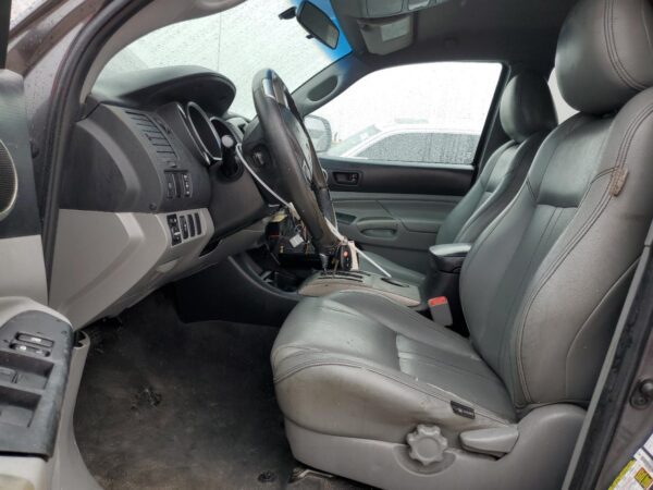 TOYOTA TACOMA GRAY - 5TFJU4GNXFX074561