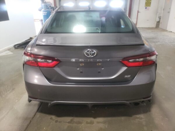 TOYOTA CAMRY GRAY - 4T1G11AK2PU728693