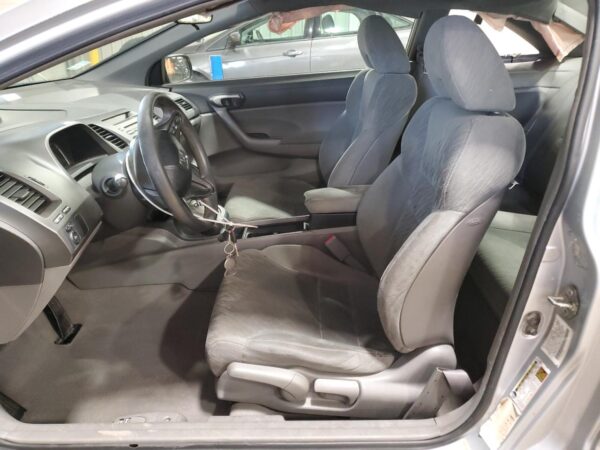 HONDA CIVIC SILVER - 2HGFG12626H557947