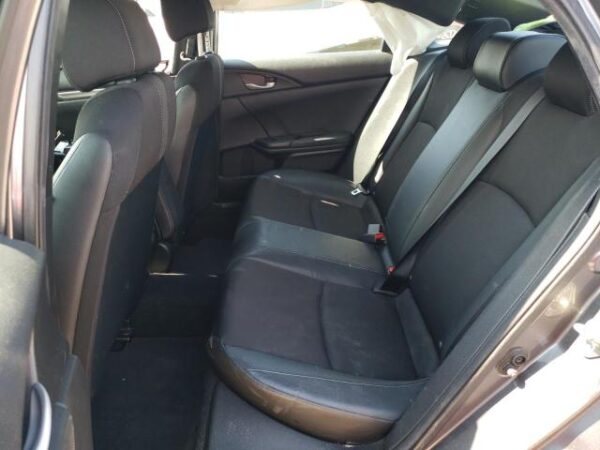 Honda Civic 2019 - 2HGFC2F84KH591542